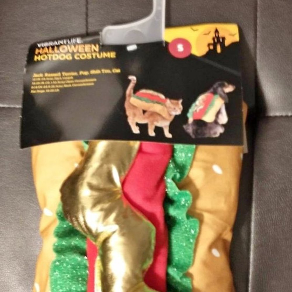 nwt dog or cat costume (hot dog) size small